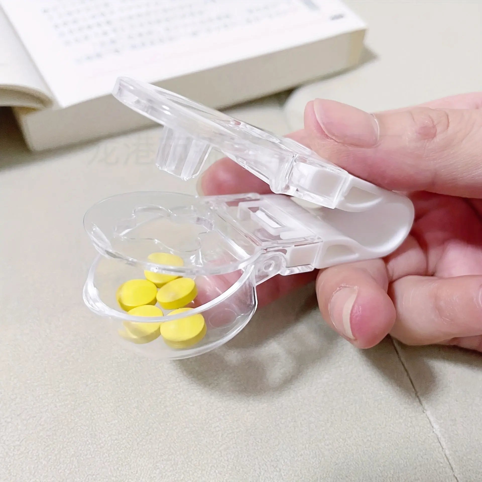Portable Pill Taker: Touch-Free Medication Management Trendslana