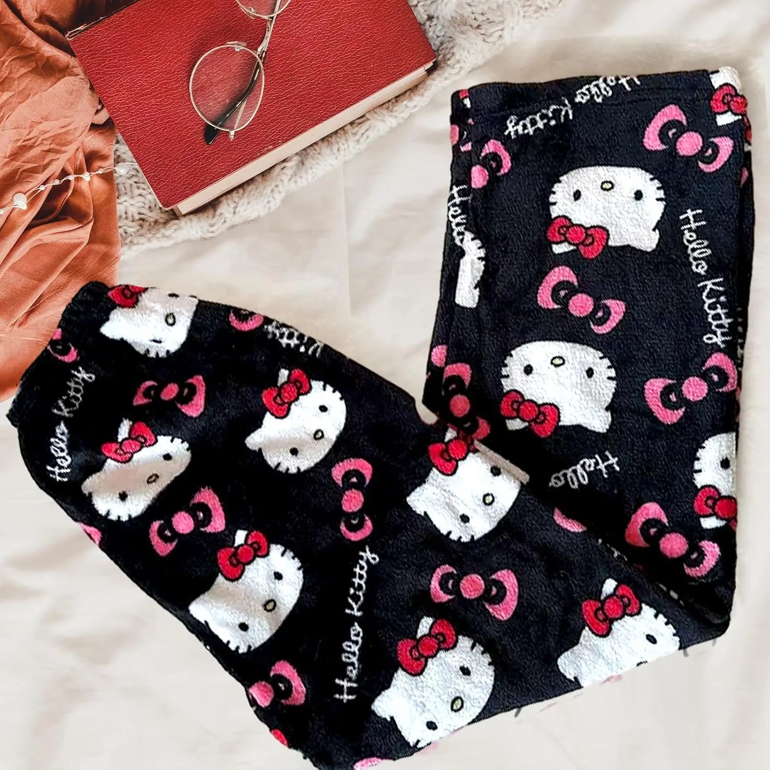 HELLO KITTY HALLOWEEN MATCHING PAJAMAS Trendslana