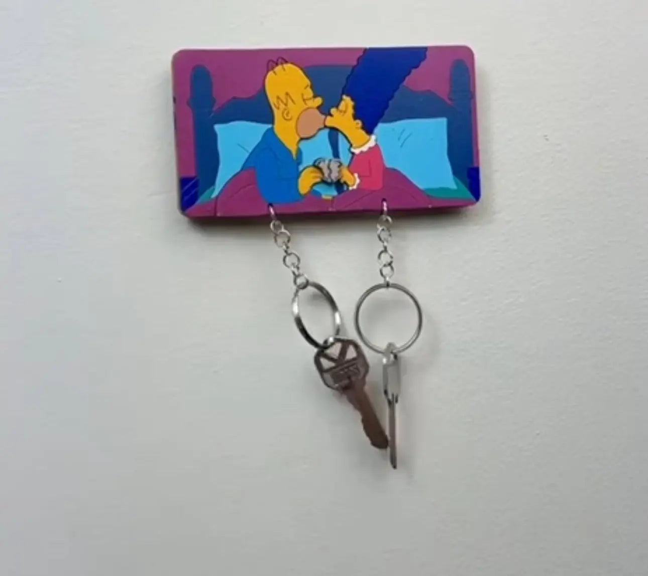 Homer and Marge keyholder Mystore