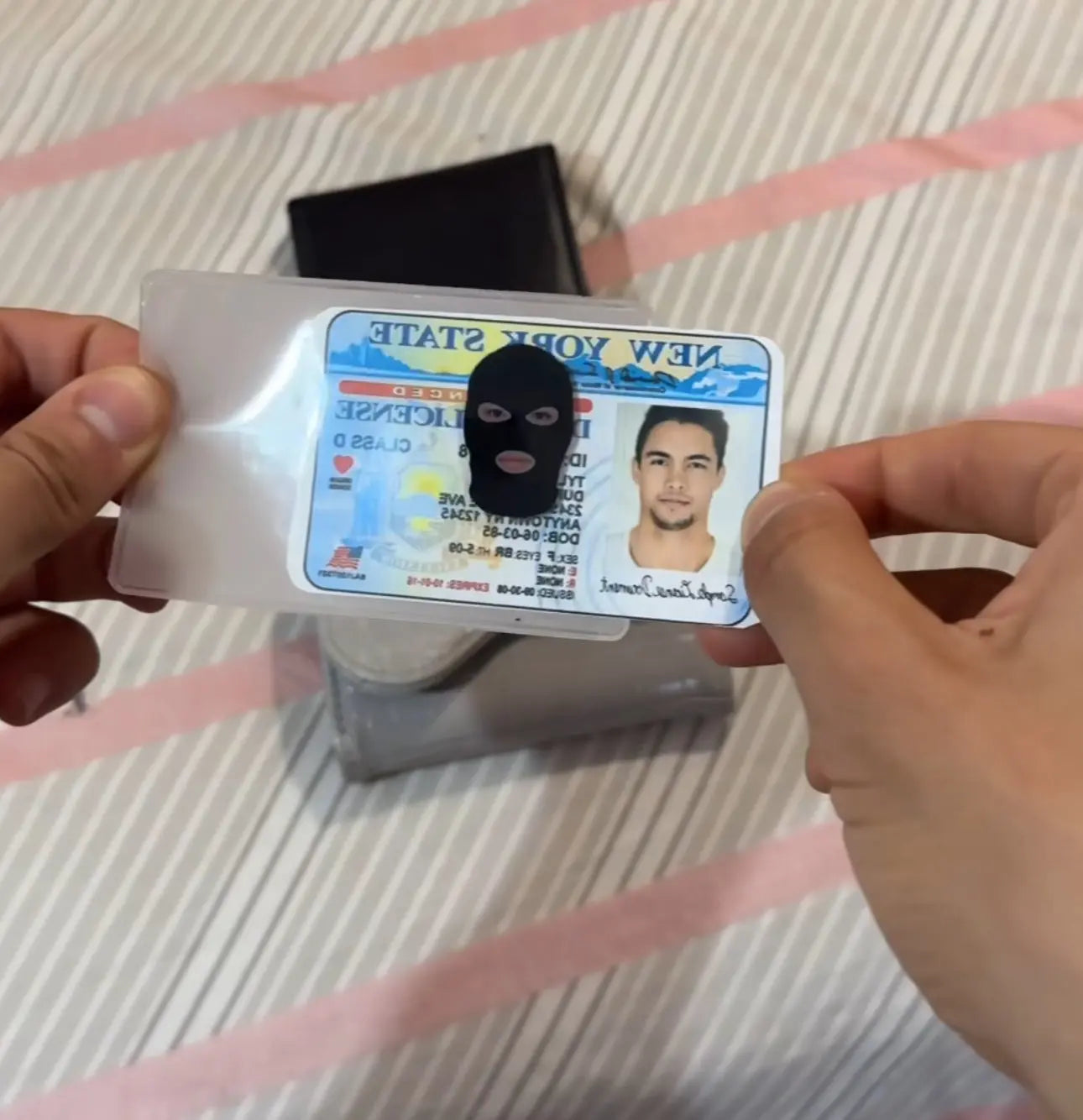 The Unknown Card Trendslana