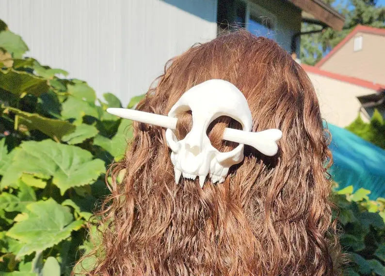 Vampire Skull Fantasy Hair Piece with Bone Trendslana