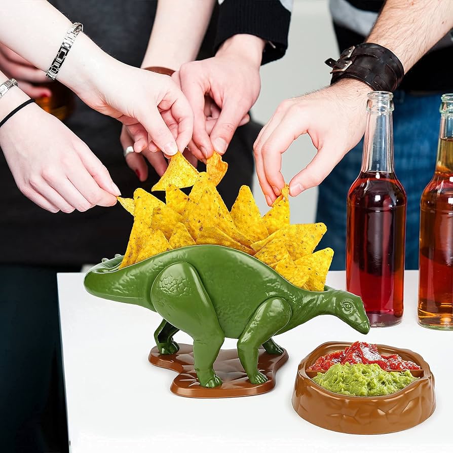 Nachosaurus Snack and Dip Set