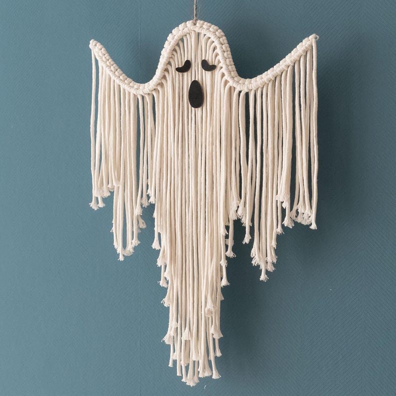 Halloween Macrame Ghost