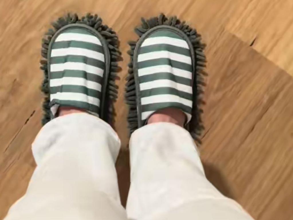 Dust Slippers