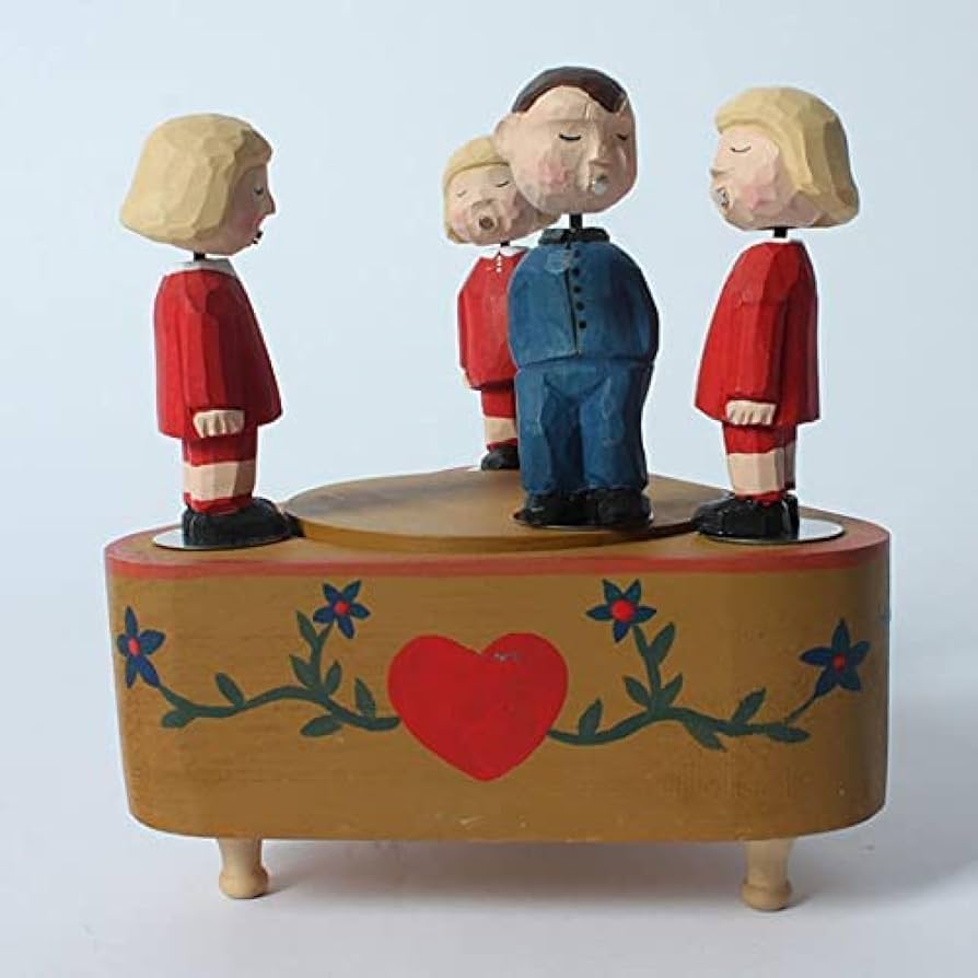 Creative Triangle Kiss Rotating Music Box