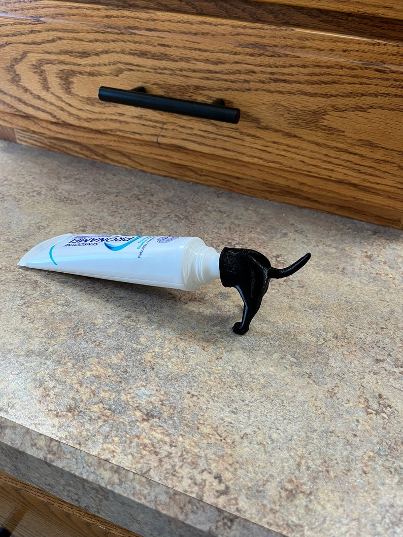 Pooping Dog Butt Toothpaste Topper