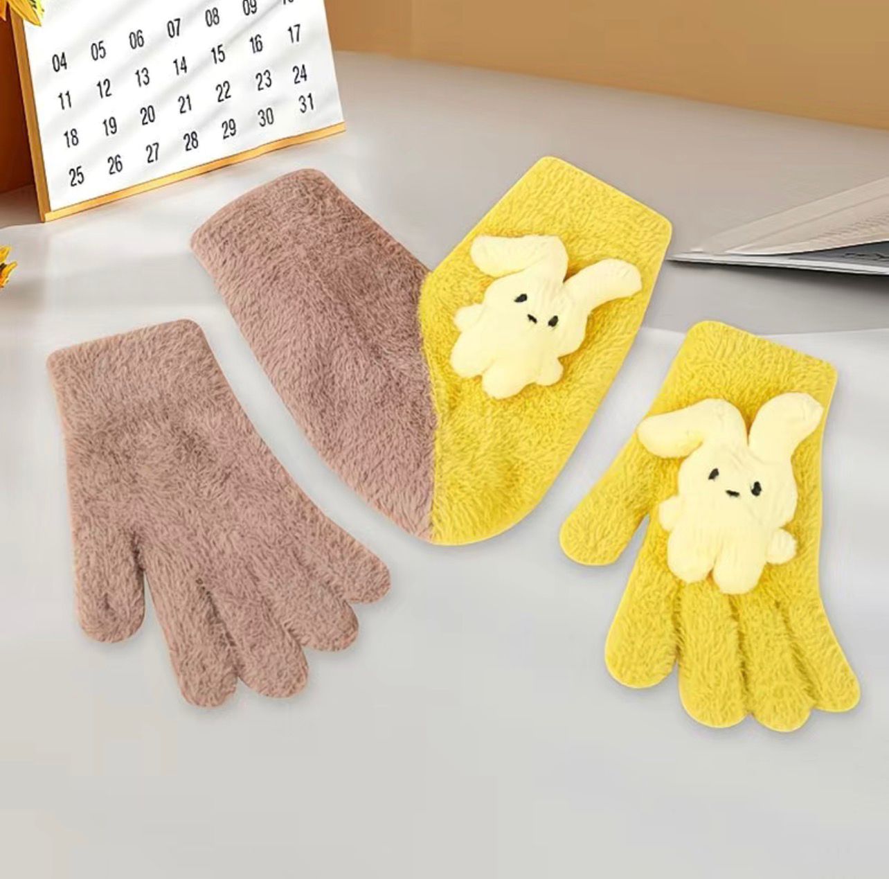 COUPLE BUNNY GLOVES