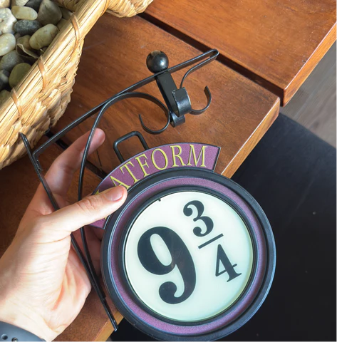 9¾ Platform Hanging Night Lamp