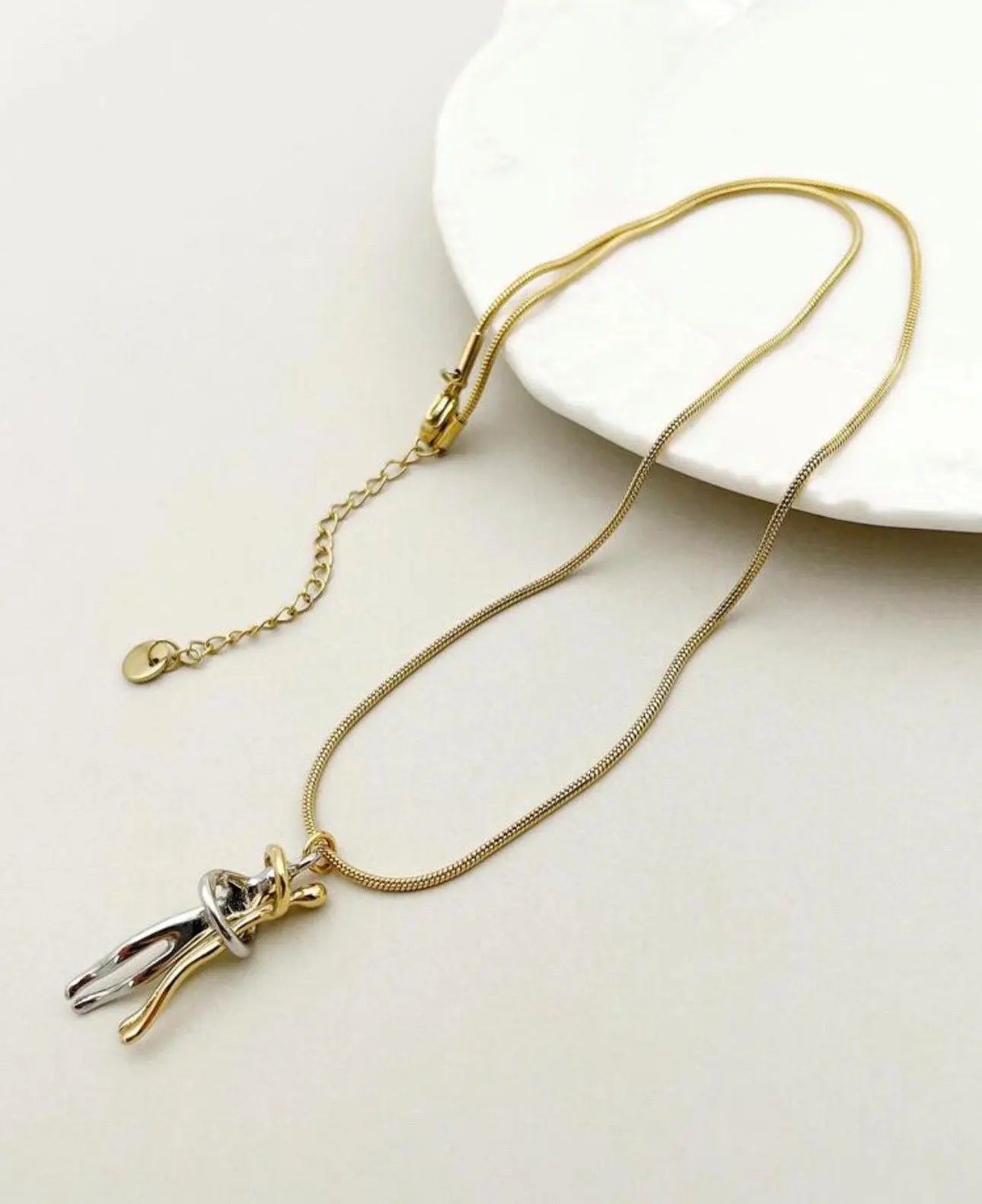 Hug Necklace Trendslana