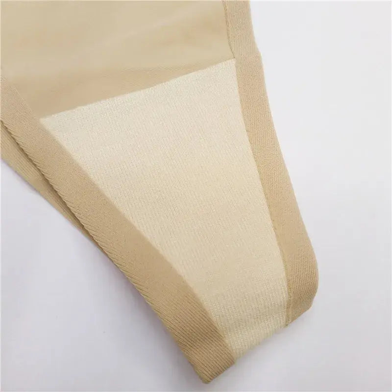 Seamless Self Adhesive Thong Trendslana
