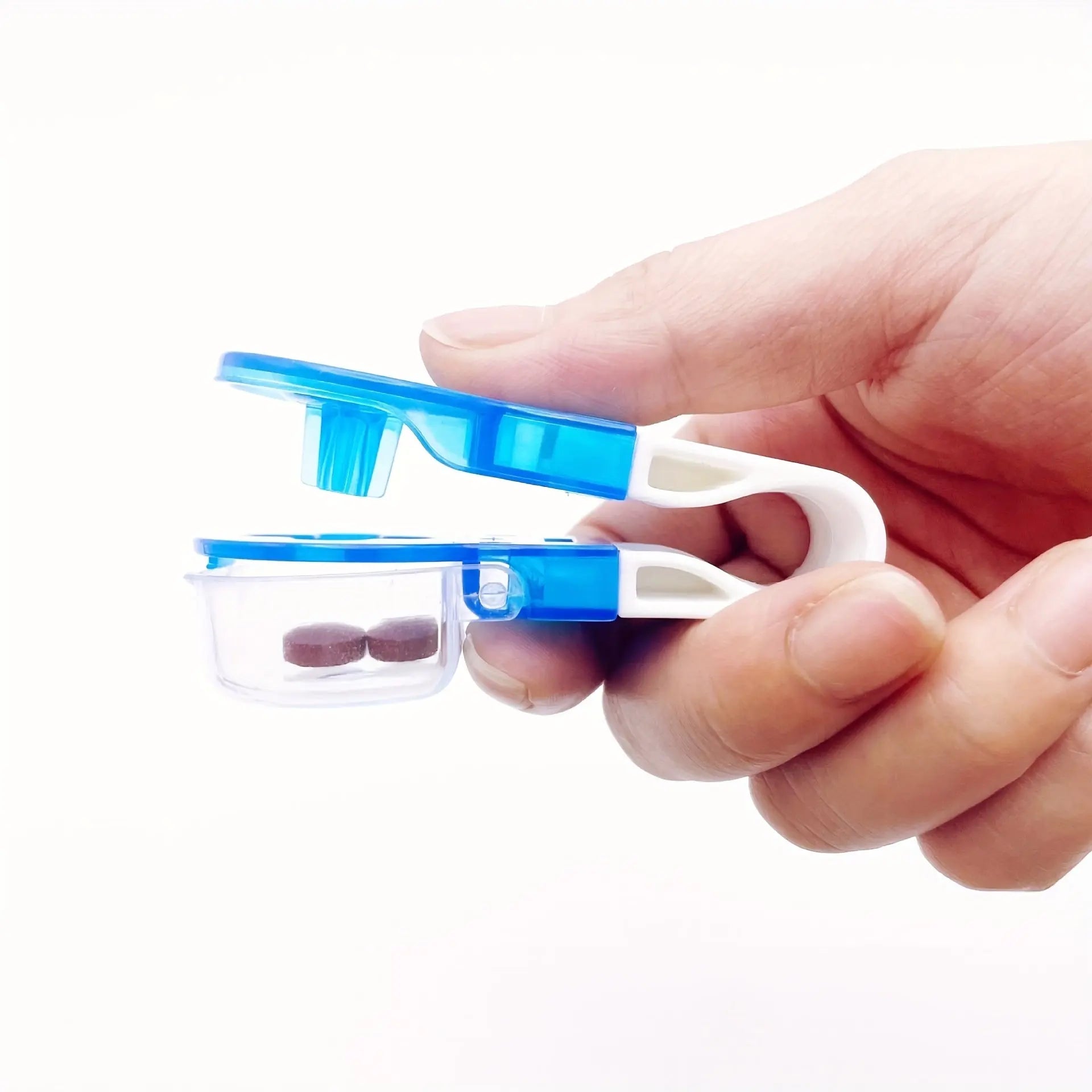 Portable Pill Taker: Touch-Free Medication Management Trendslana