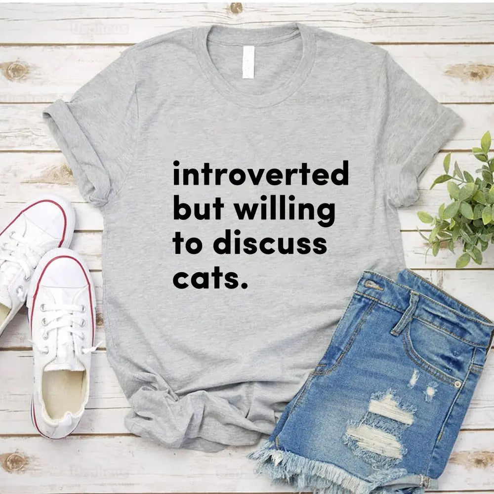 Introverted But Willing To Discuss Cats / Plants T-Shirt Trendslana