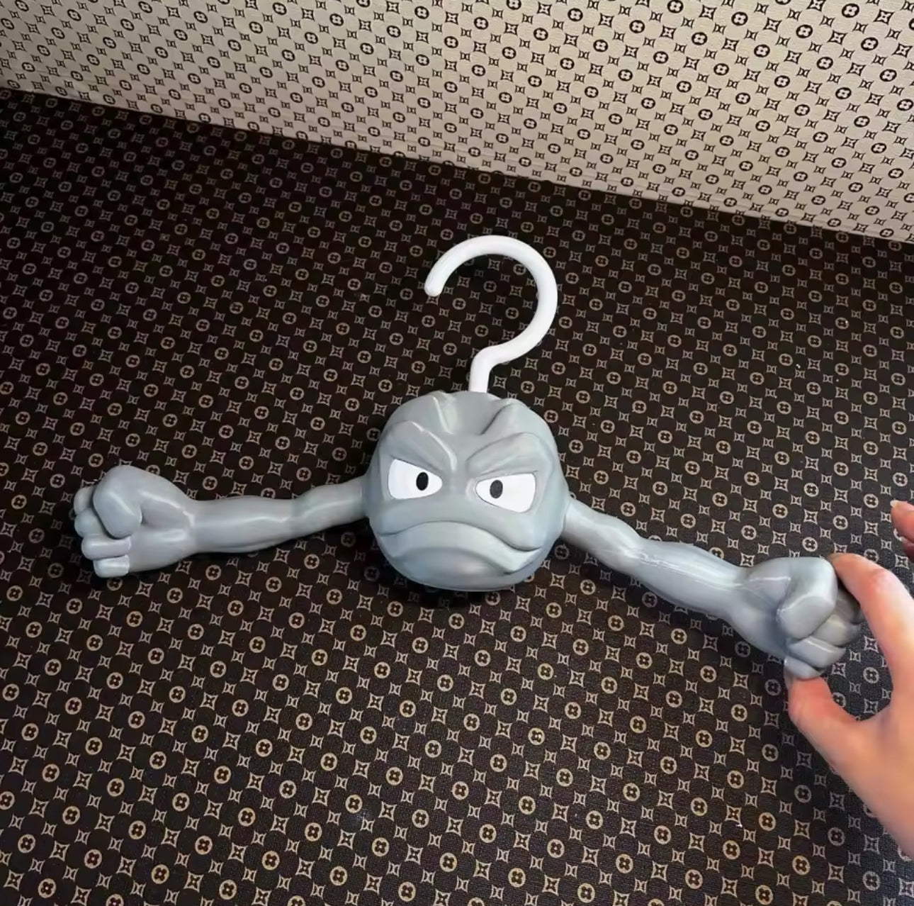 Pokemon Hanger