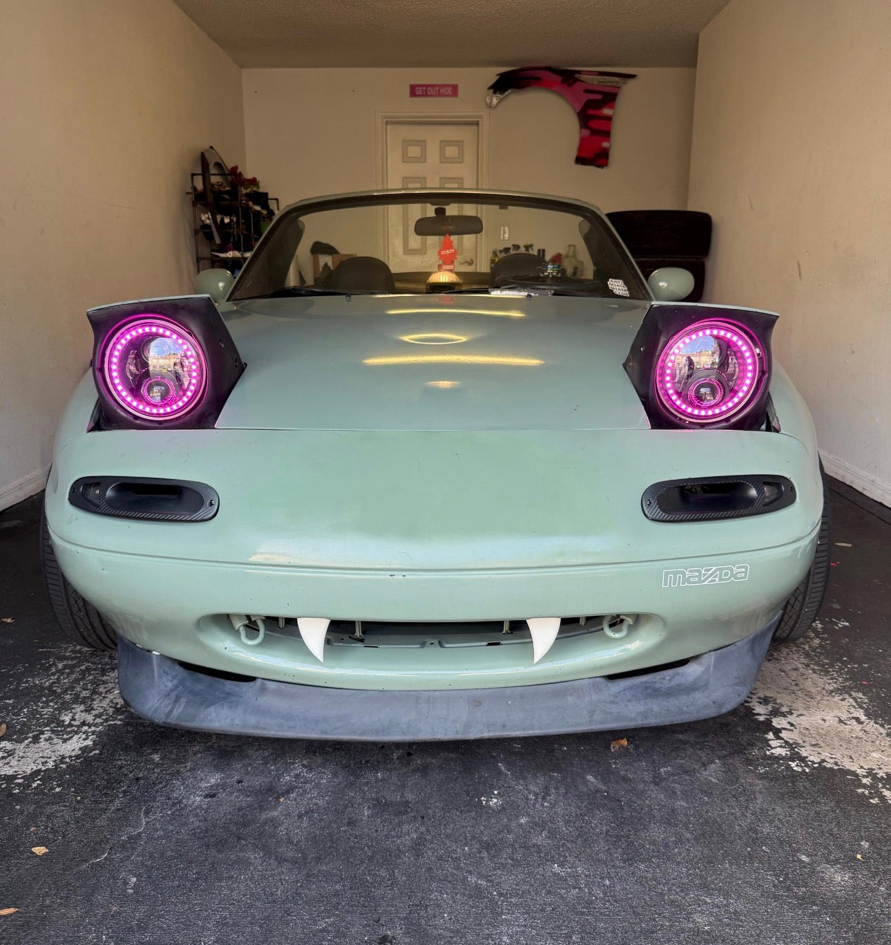 Universal Car Vampire Teeth