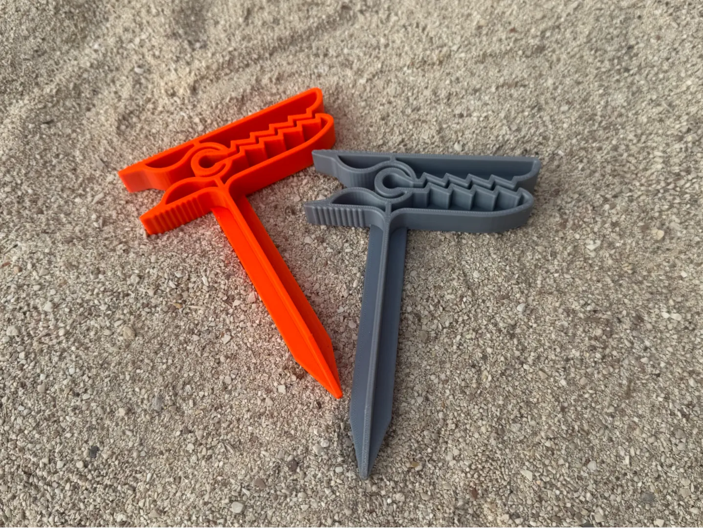 BEACH TOWEL CLIPS