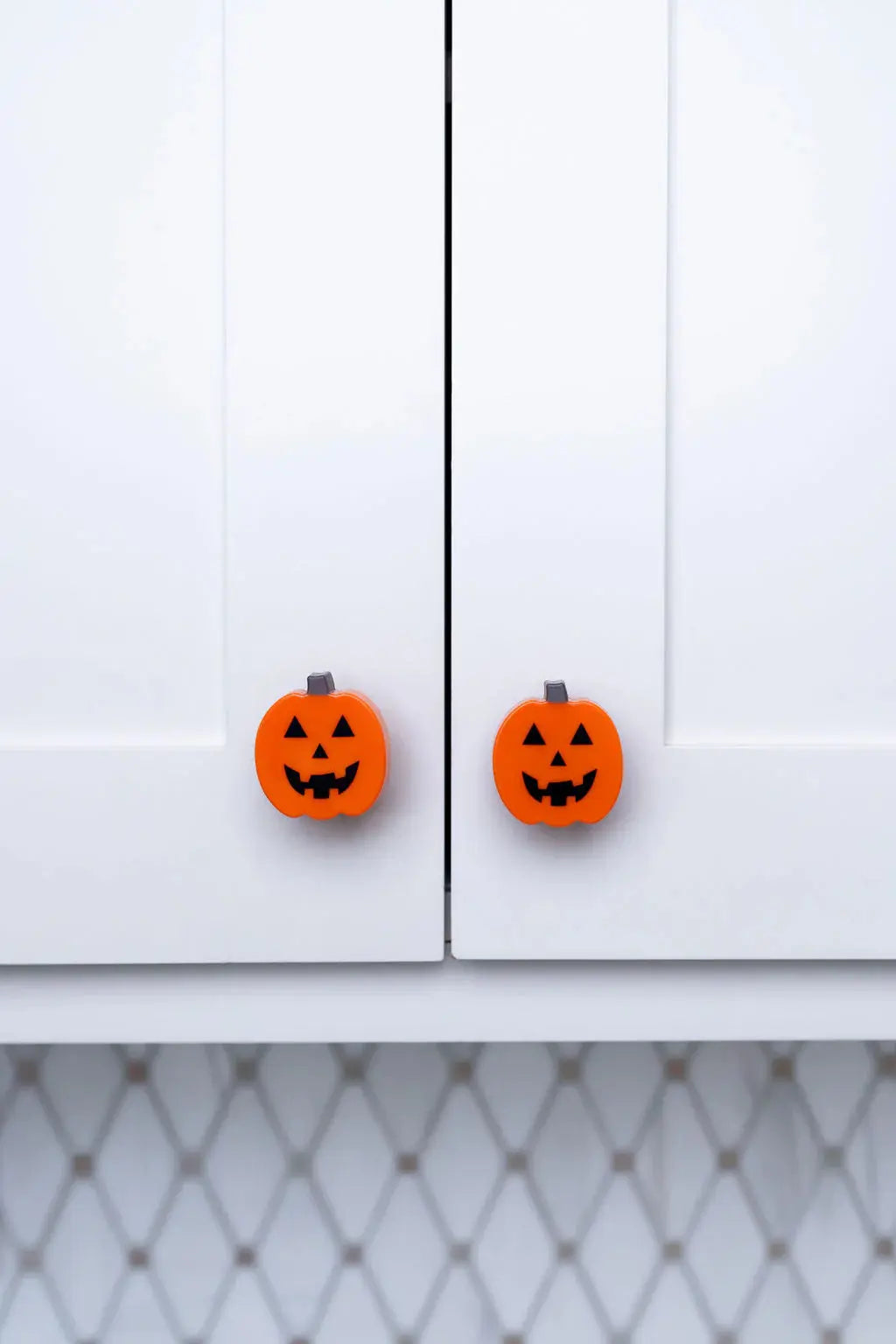 JACK O' LANTERN CABINET KNOB COVERS Trendslana