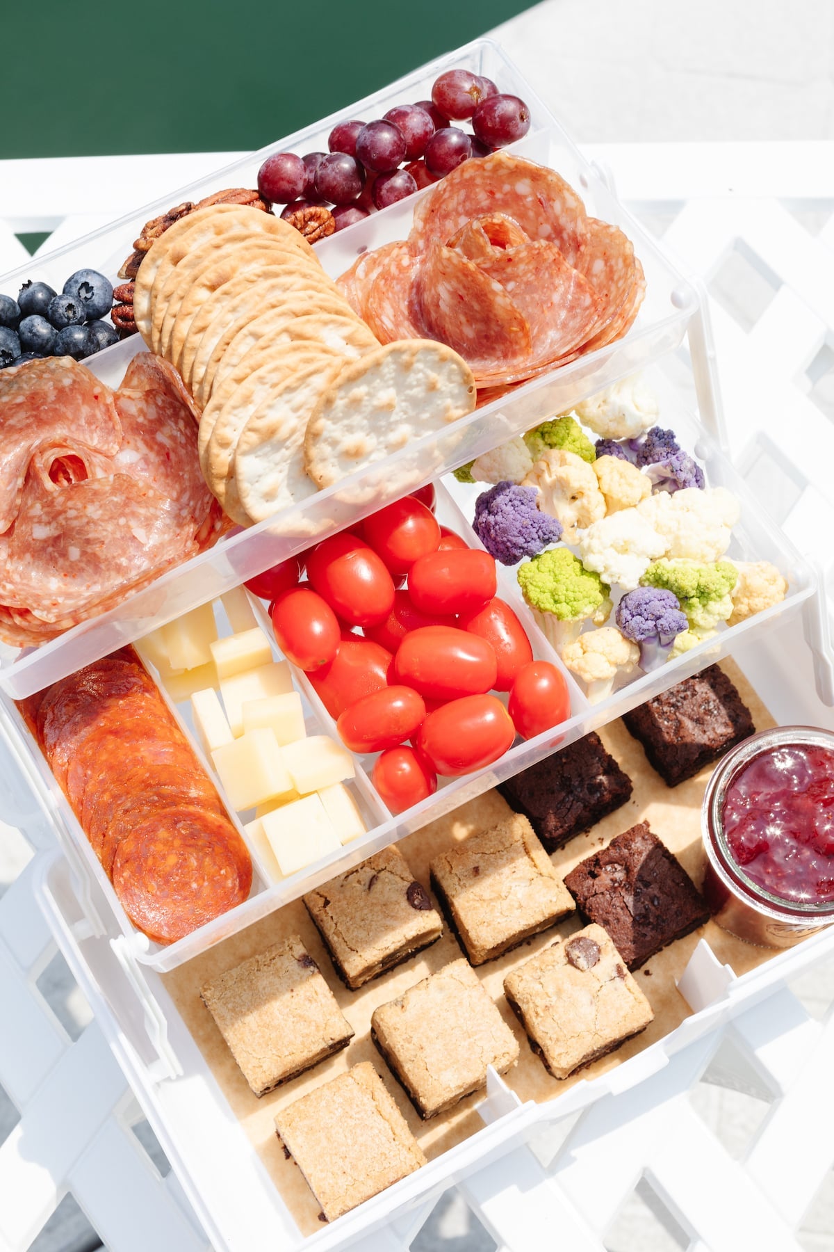 Snackle Box Container
