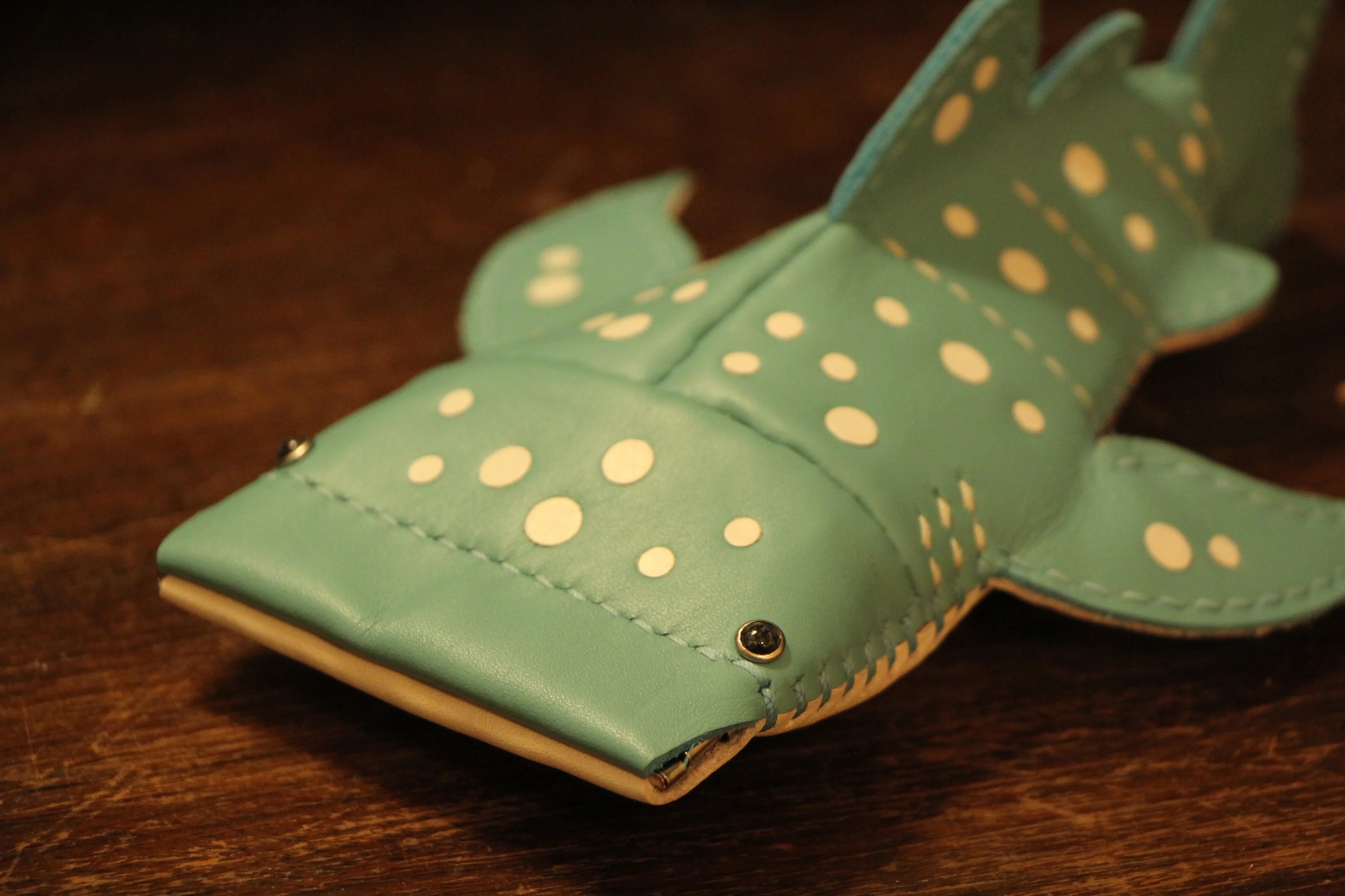 WHALE SHARK KEY POUCH / CARD HOLDER