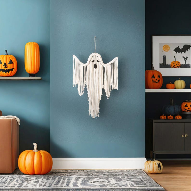 Halloween Macrame Ghost
