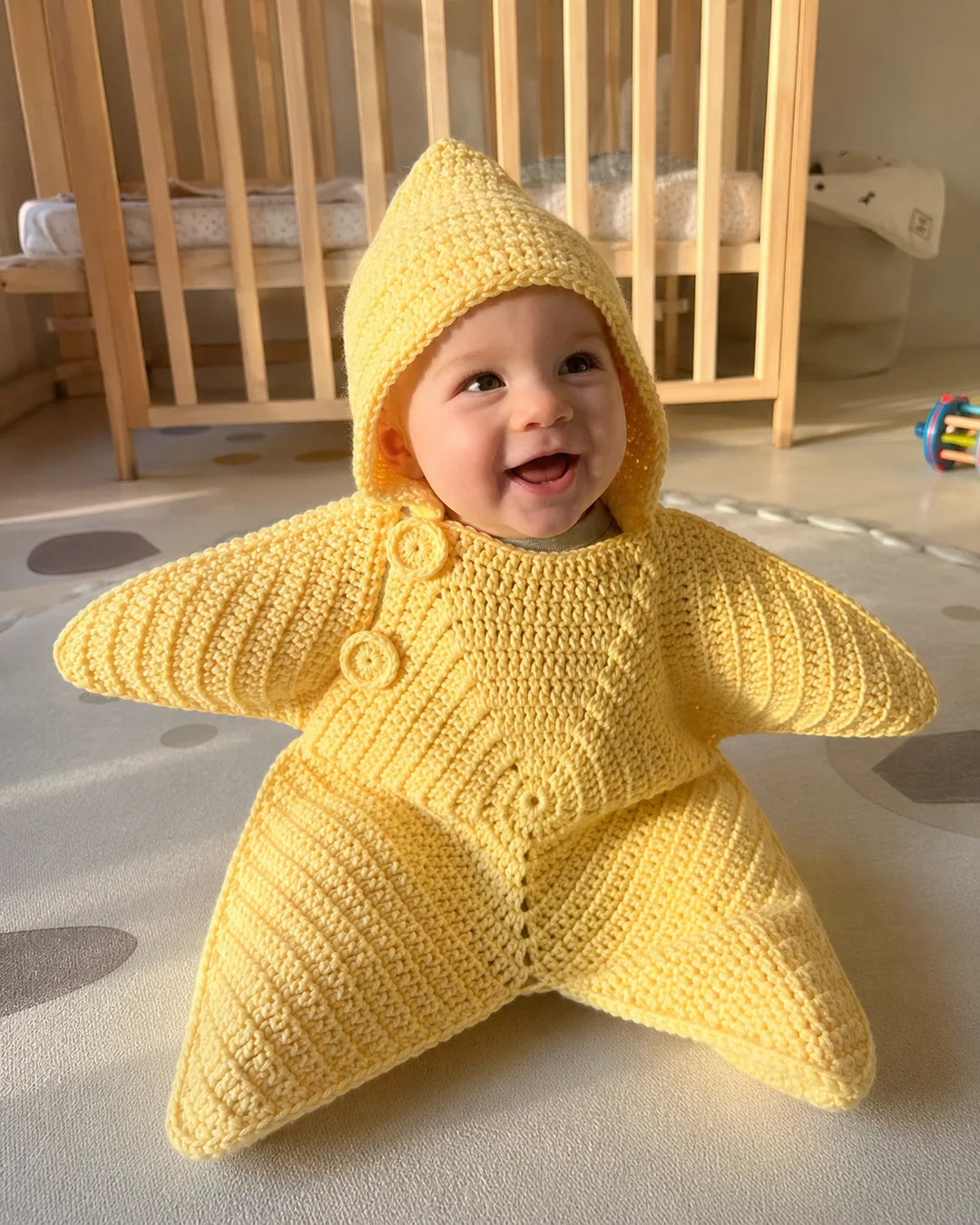 Star Hooded Baby Knit Wrap