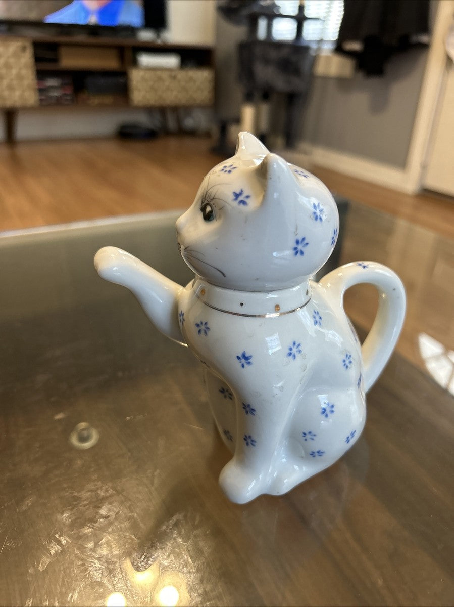Porcelain Kitty Cat Tea Pot