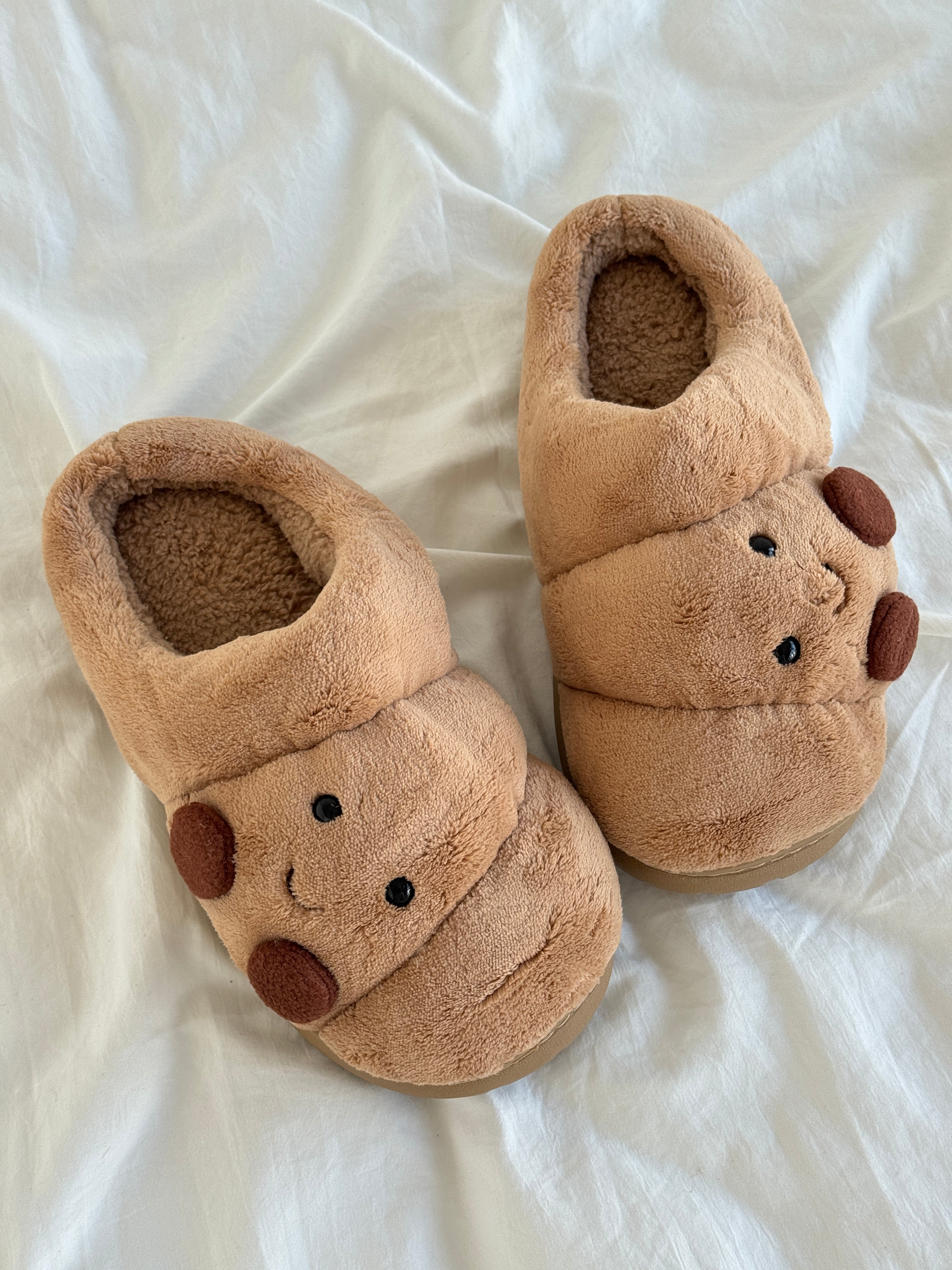 Croissant Fuzzy Scuff Slippers